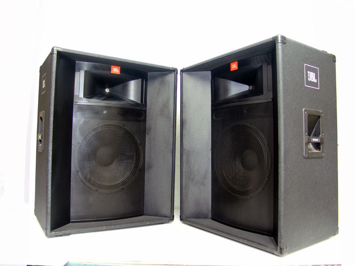 jbl-tr126-n-s.jpg