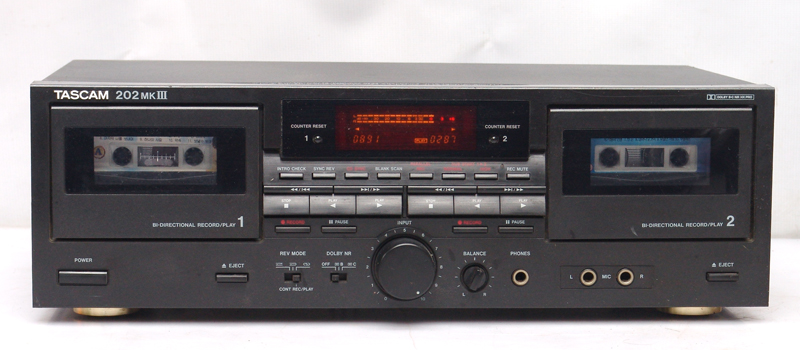 tascam-202mk3n.jpg