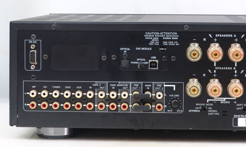 nad-c375bee-l.jpg