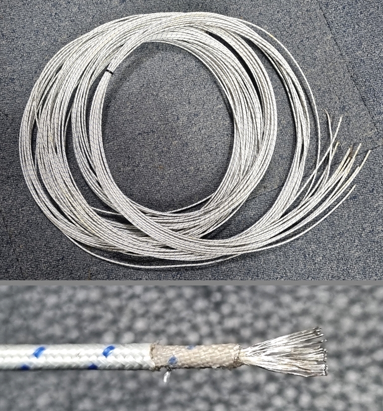 오코나이트(Okonite) 은선.jpg