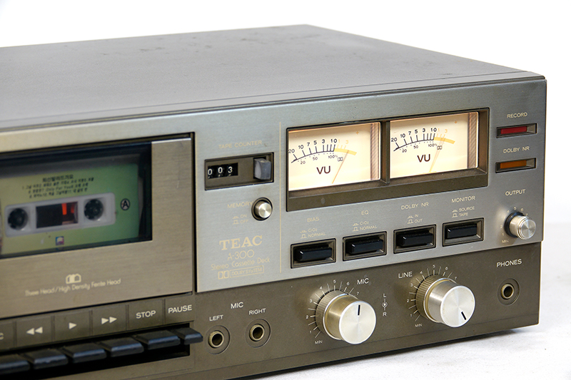 teac-a-300-r-su.jpg