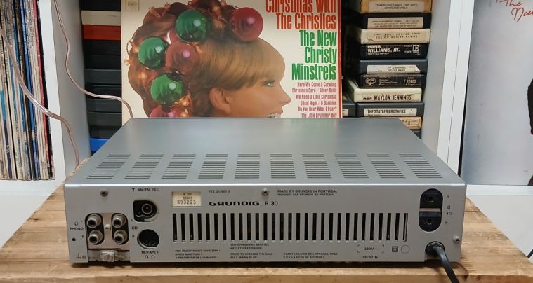 Grundig R30_04.jpg
