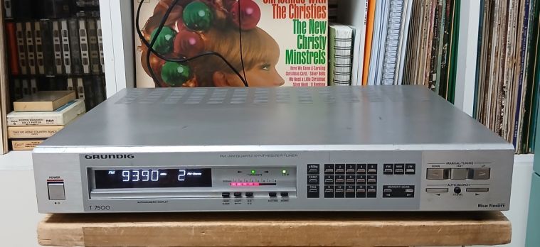 Grundig T7500_00.jpg