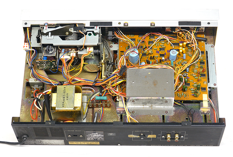 jvc-kd-a7e-op-b.jpg